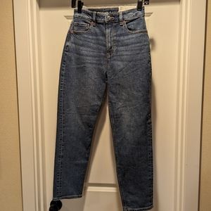 American Eagle Mom Jeans